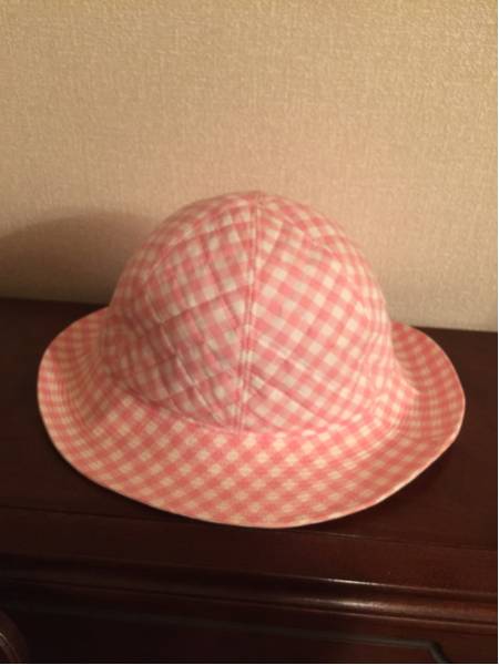 送料無料★本物☆美品☆シャネル☆帽子☆白×ピンク☆レア！