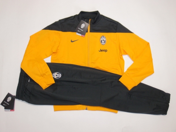 新品◆NIKE製ユベントス◆13/14 キッズ ジャージ上下150◆子供用