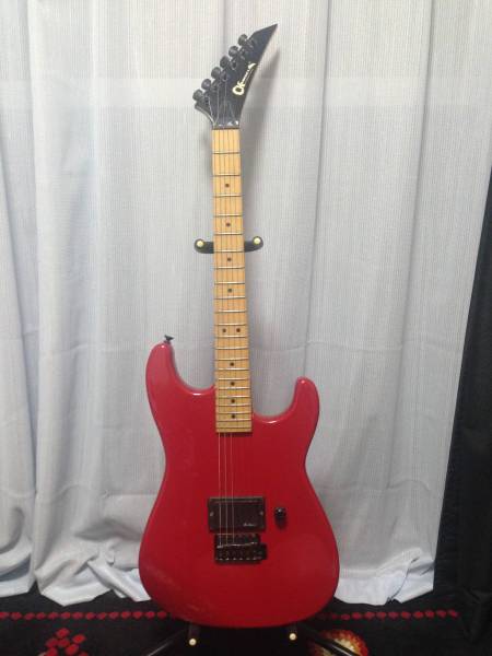 CHARVEL シャーベル ストラトタイプ レッド ジャンク 楽器、器材