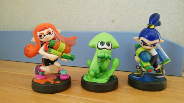アミーボ スプラトゥーン イカ ボーイ ガール3体セット 【公式通販】