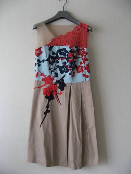 VIVIENNE TAM ヴィヴィアンタム 異素材切替デザインワンピース