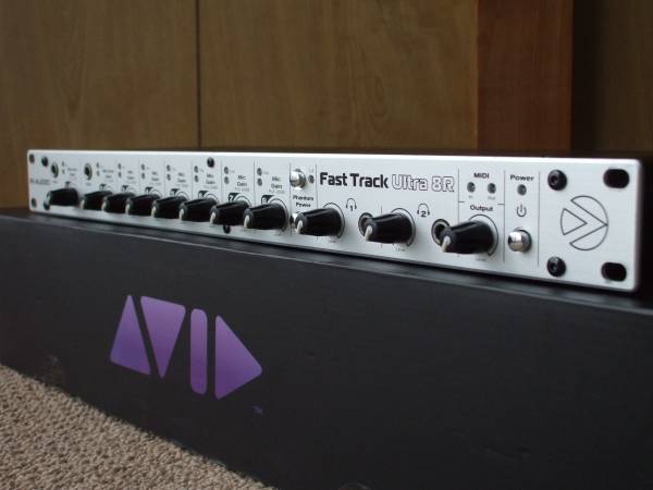 M-Audio Fast Track Ultra 8R 8chUSB2.0 Win10使用可 24bit96khz