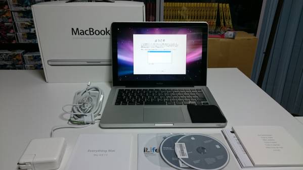 中古美品　MacBook　型番　A1278