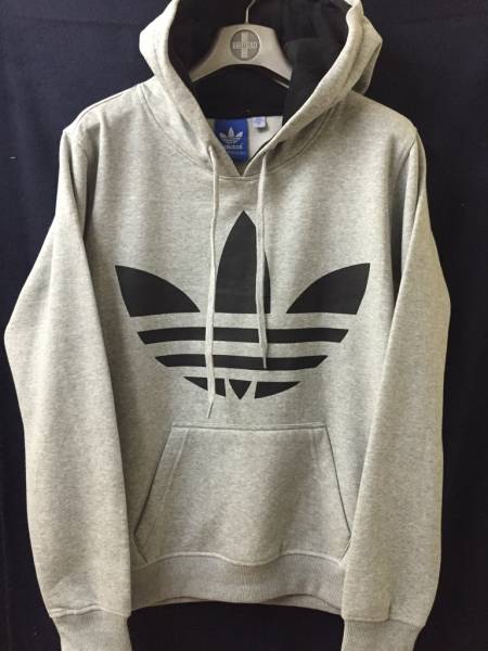 未使用　アディダスオリジナルス　パーカー　海外限定　グレーS