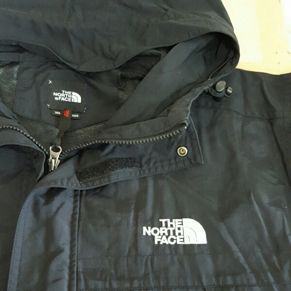 ノースフェイス正規品春物裏メッシュナイロンパーカーブラックXL
