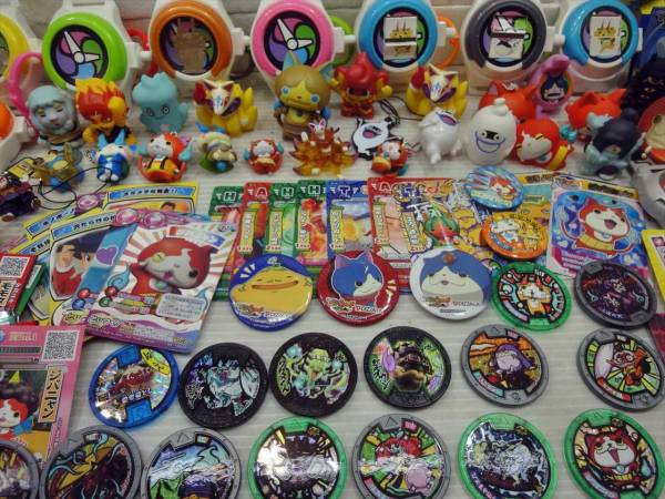 D563】妖怪ウォッチ☆メダル/カード/フィギュアなど　約210点