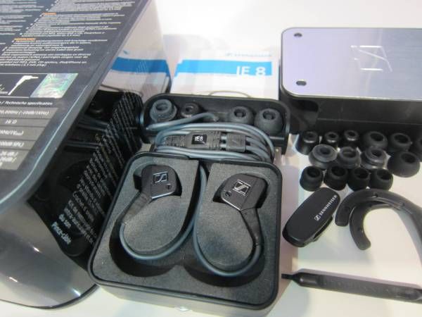 最高峰 Sennheiser ゼンハイザー IE8 カナル型イヤホン USED美品