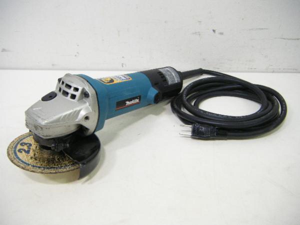 ｍを2●makita/マキタ　ディスクグラインダー　9533BL 2015年製