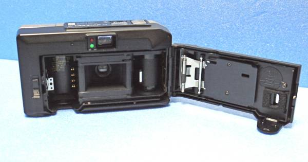 レア NATIONAL コンパクトカメラ C-D600AF DX 動作品(コンパクトカメラ レア NATIONAL コンパクトカメラ C-D600AF DX 動作品(コンパクトカメラ