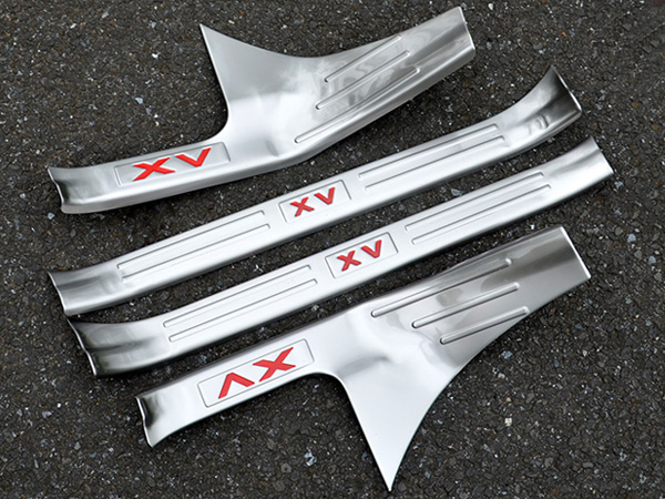 ■XV006■スバルXV　ステップガーニッシュ/レッドロゴ
