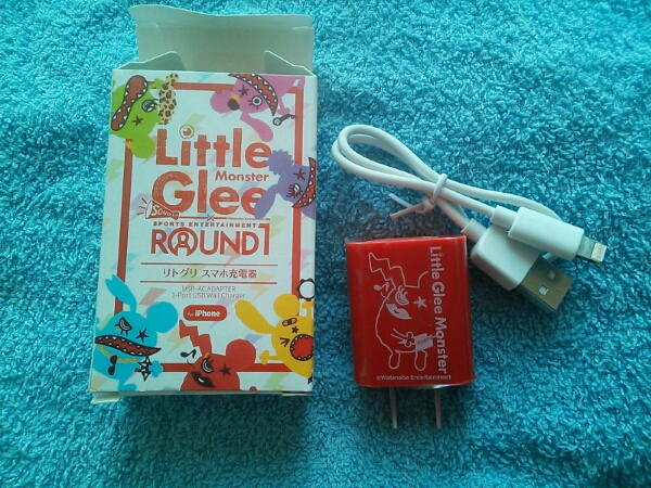 Little Glee Monster×ROUND1 スマホ充電器　レッド_1