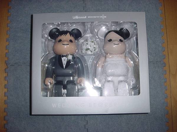 メディコムトイプラス BE@RBRICK グリーティング 結婚 400%