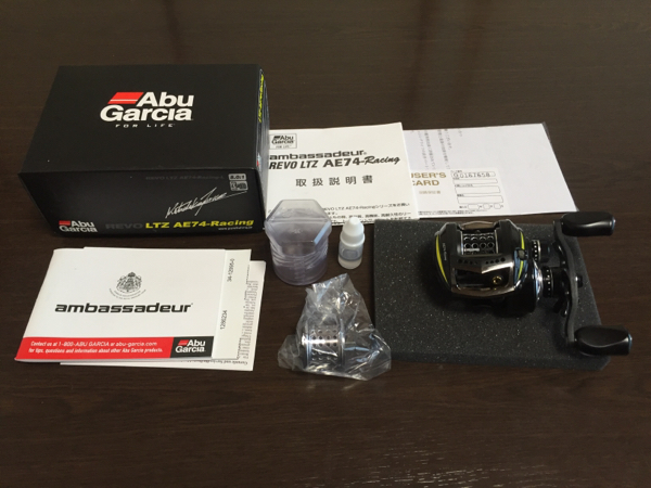 中古品】Abu REVO LTZ AE74-Racing替スプール付 左巻 アブガルシア
