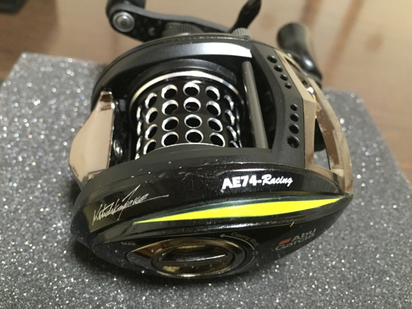中古品】Abu REVO LTZ AE74-Racing替スプール付 左巻 アブガルシア