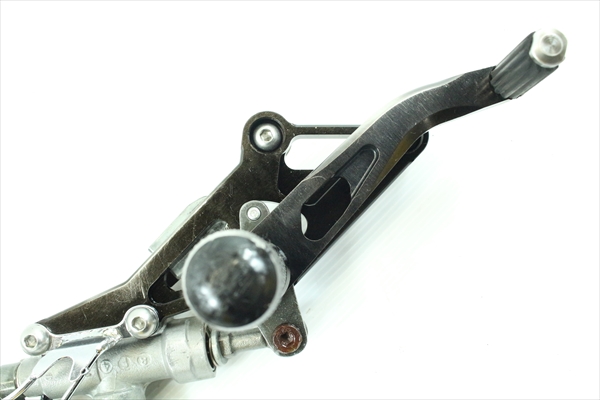 ZZR1100D[15社外フェイズバックステップ]検ZZR1100C｝100