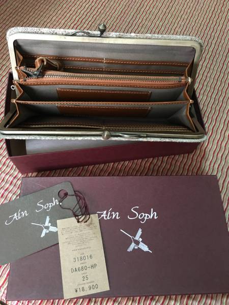 ★美品アインソフヘビ柄がま口長財布★