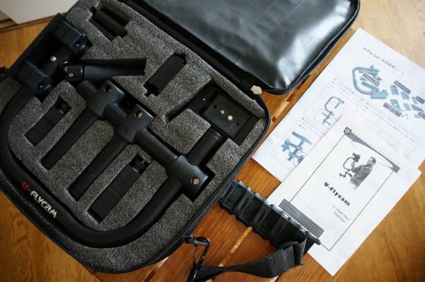 U-Flycam ハンドヘルドスタビライザー