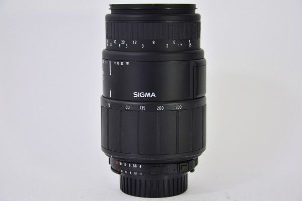 SIGMA シグマ 70-300mm f/4-5.6 DG MACRO ソニー・ミノルタ用 元箱付き 