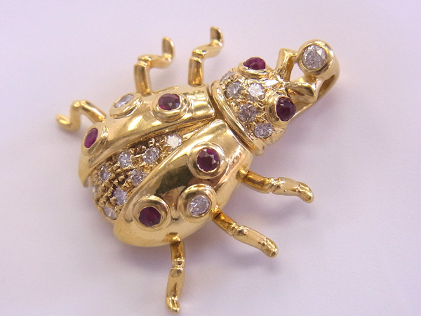 ∞ K18 虫モチーフ ペンダントトップ 5.3g ルビー0.24 md0.22