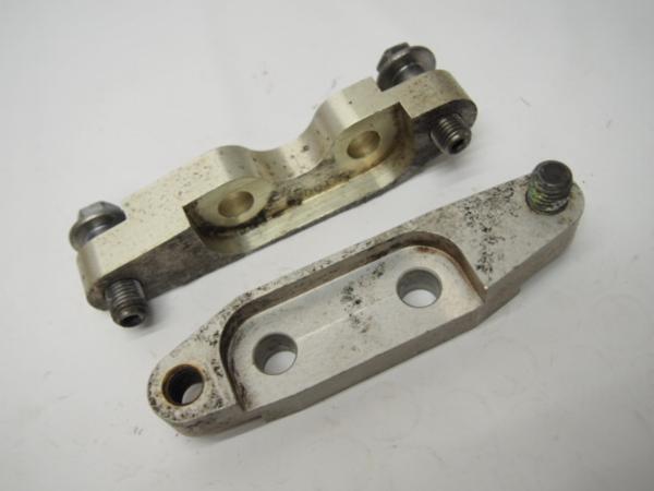 100ｍｍピッチ_ブレンボアダプター_ヤマハXJR1200/V-MAX