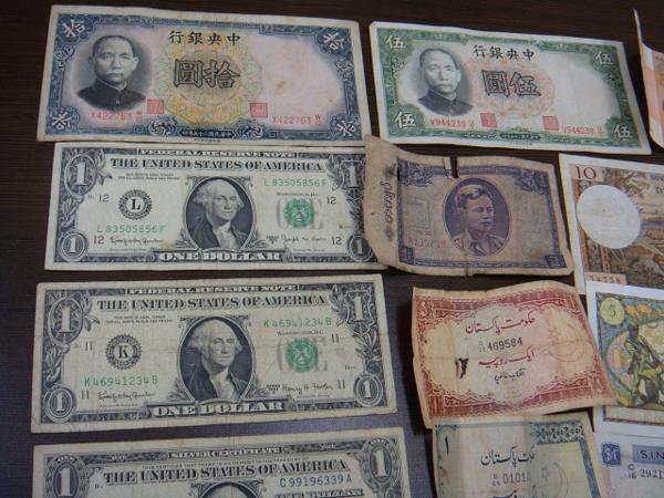 ☆外国紙幣 いろいろ まとめて（画像参照） N8262 世界紙幣（外国紙幣
