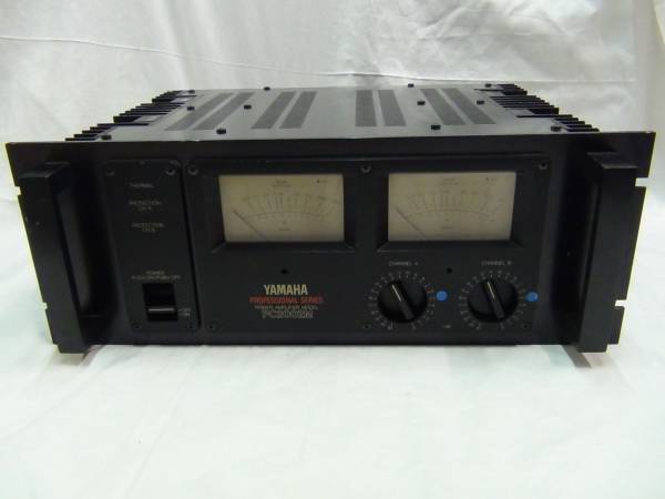 ☆ヤマハ PC2002M 業務用パワーアンプ☆ジャンク品 ホビー、カルチャー