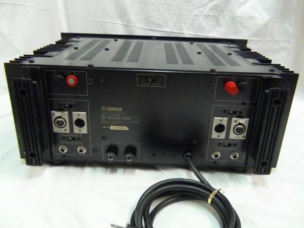 ☆ヤマハ PC2002M 業務用パワーアンプ☆ジャンク品 ホビー、カルチャー