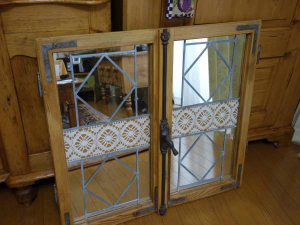 オールドパイン窓枠のミラー