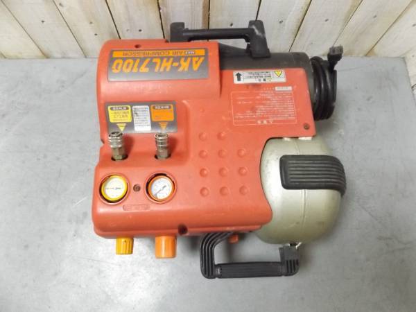 ○MAX エアーコンプレッサー AK-HL7100 エア漏れ無 動作OK