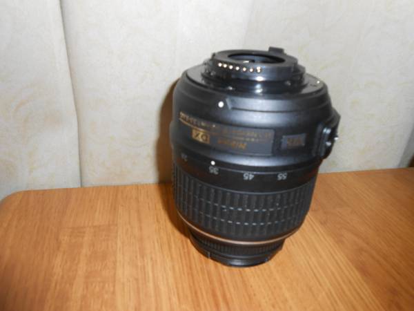 中古品〕 ニコンレンズ 18mm～55mm中古品 NIKON D5500 18-55 VRII