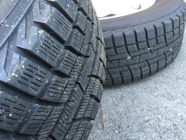 ヨコハマ iceGUARD iG30 175/65R14 4本セット アルミ付き山アリ