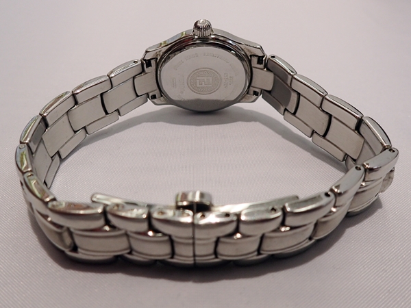 FENDI (フェンディ) 210L クォーツ腕時計 シルバー レディース FENDI