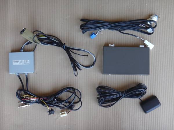 クラウン 18 前期 トヨタ純正 ビーコン VICS 86931-40020(ビーコン