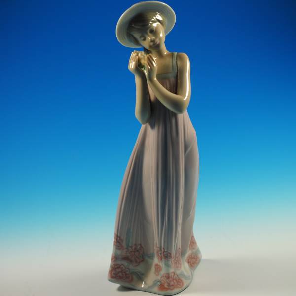 LLADRO リヤドロ 5646 少女シンディ フィギュリン 置物 陶器人形