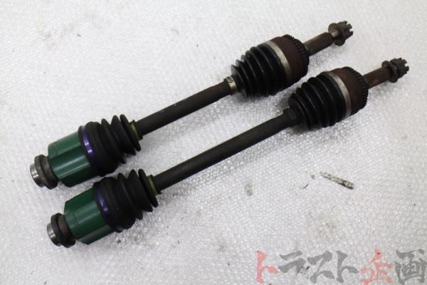 2858413 フロントドライブシャフト左右 ランサー エボ5 CP9A