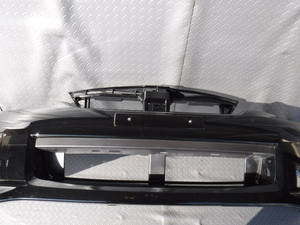 純正 GRB GRF GVB GVF インプレッサ 後期 フロントバンパー 即納