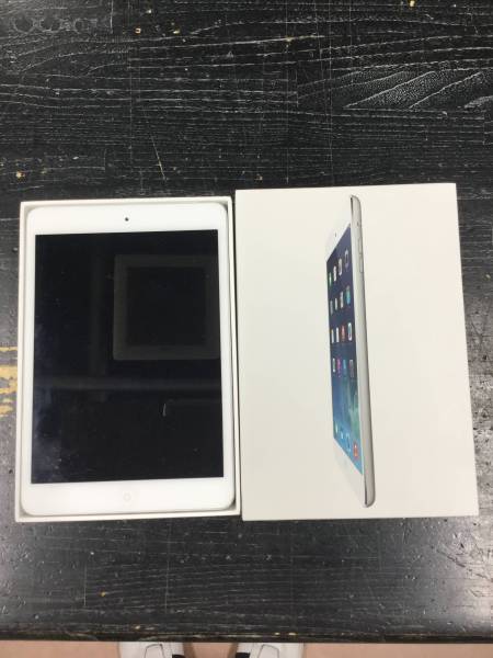 美品】iPad mini 16GB Wi-Fiモデル ホワイト 本体のみ