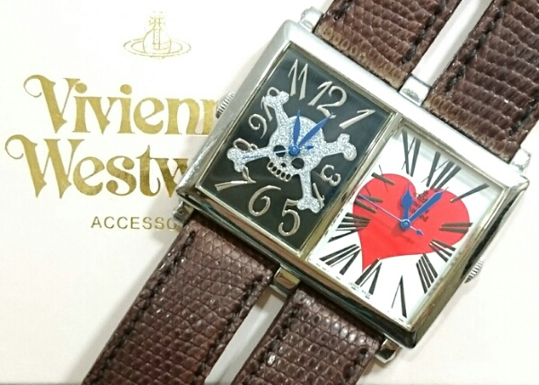 希少 ヴィヴィアンウエストウッド スカル Wフェイス 腕時計 箱付