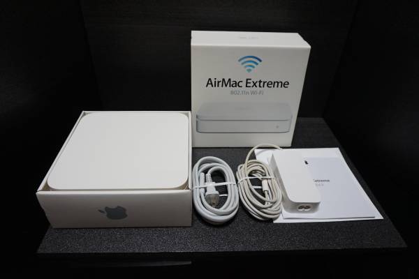 Apple AirMac Extreme MD031J/A