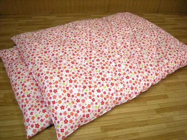 安心の綿100％　手作りお昼寝掛布団　お花