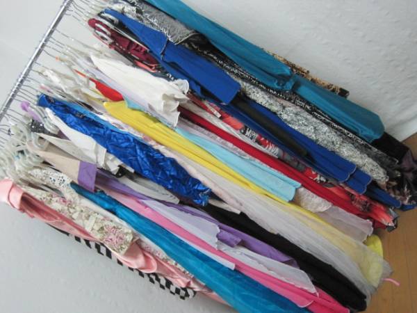 S29122●ドレス ワンピース 衣装 まとめて ４０点