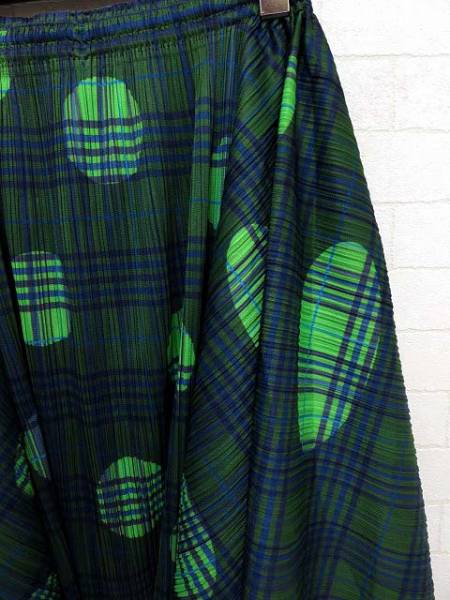 プリーツプリーズ スカート フレア 変形 プリーツ 水玉 2 緑 PLEATS