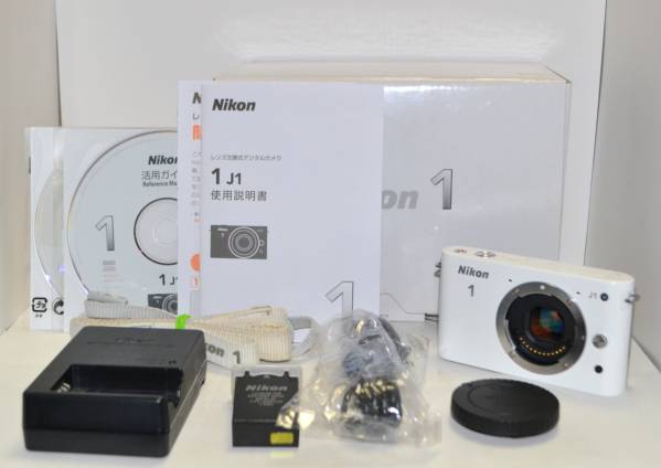 Nikon ニコン 1 J1 ボディ 1010万画素 元箱付♪ 格安