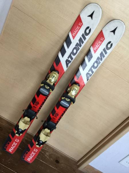 アトミック　ＡＴＯＭＩＣ　キッズ幼児用　９０ｃｍ中古品