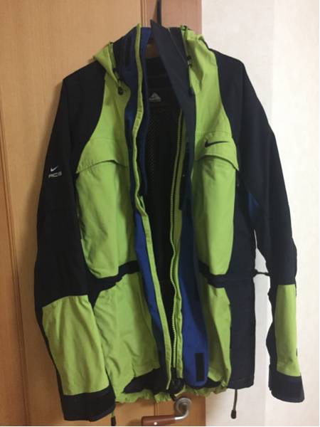 ナイキ ACG マウンテンパーカー 黄緑