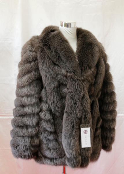 キモノマルシェ●未着用　豪華ブルーフォックス　ハーフ丈コート