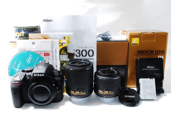 ☆新品級☆ Nikon ニコン D5300 ダブルズーム 付属品完備 保障有