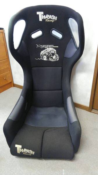 スラッシュレーシング　フルバケットシート