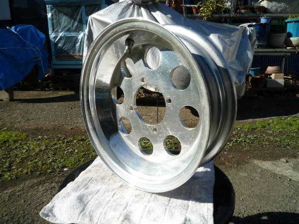 デイトナ　アルミホイール（チューブレス）　12インチ2.75