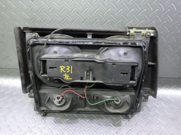 純正 R31 スカイライン 前期 テールライト ランプ 左側 助手席